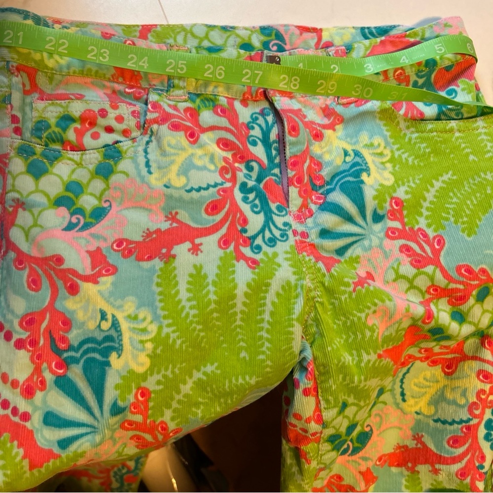 Girls Lilly Pulitzer size 10 Corduroy Colorful Pants Salamander Lizard Gecko Fun - Picture 8 of 12